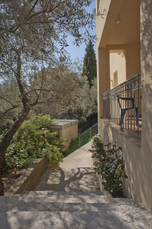 Apartmani Agape Petrovac Buitenkant foto