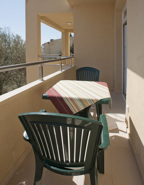Apartmani Agape Petrovac Buitenkant foto