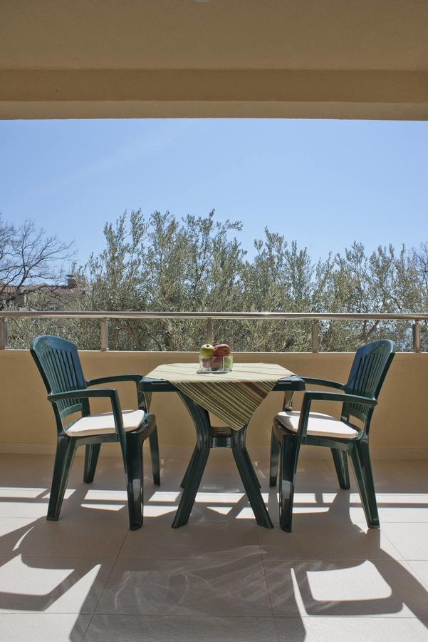 Apartmani Agape Petrovac Buitenkant foto